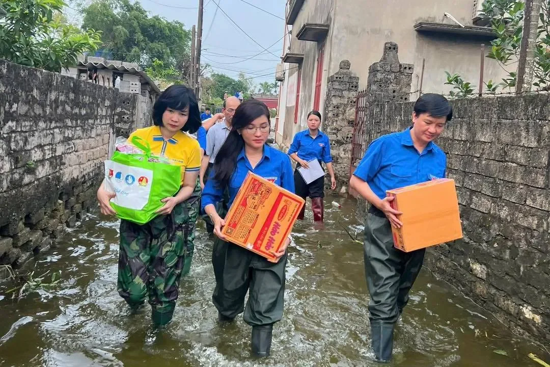 Mục tiêu của hoạt động tình nguyện chống bão lũ - Giảm thiểu thiệt hại và sẻ chia khó khăn