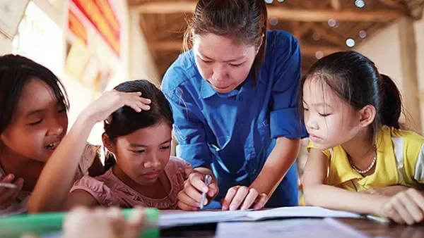 Mở đầu - Tình nguyện: Sức mạnh thầm lặng, thay đổi cuộc sống